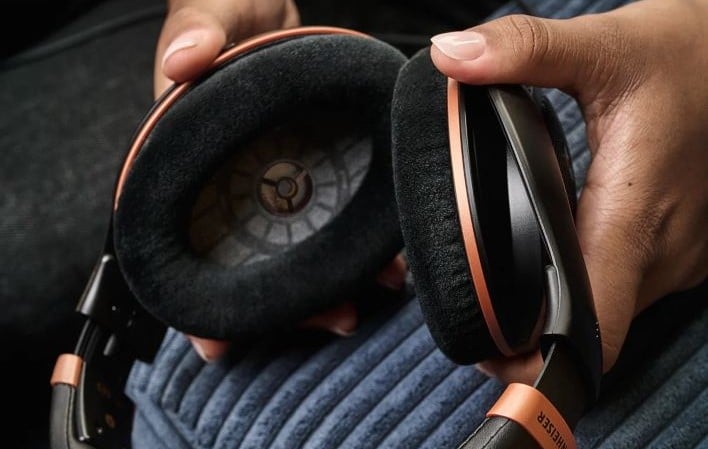 Sennheiser Unveils HD 505 Headphones For Audiophiles On A Budget
